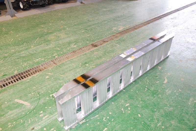 α) ٸ[3.5TON